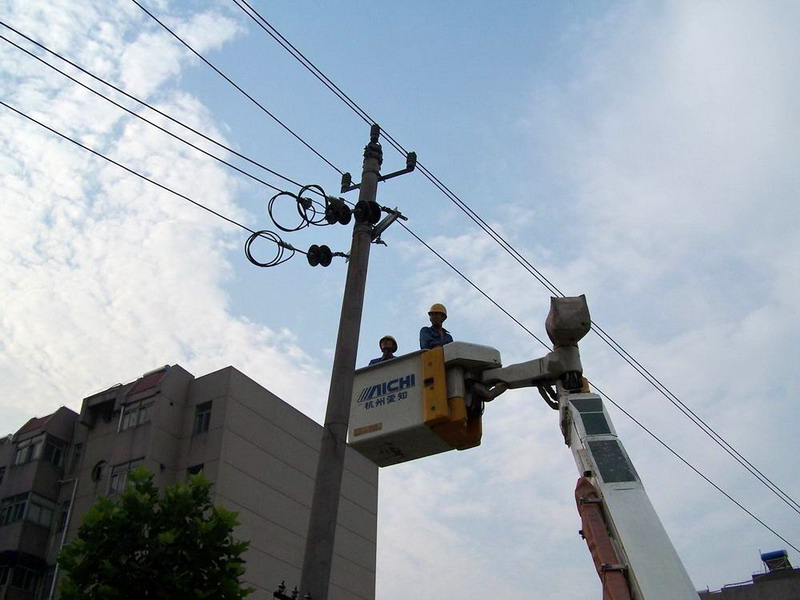 电力架空T接实例  青岛信隆德电气有限公司